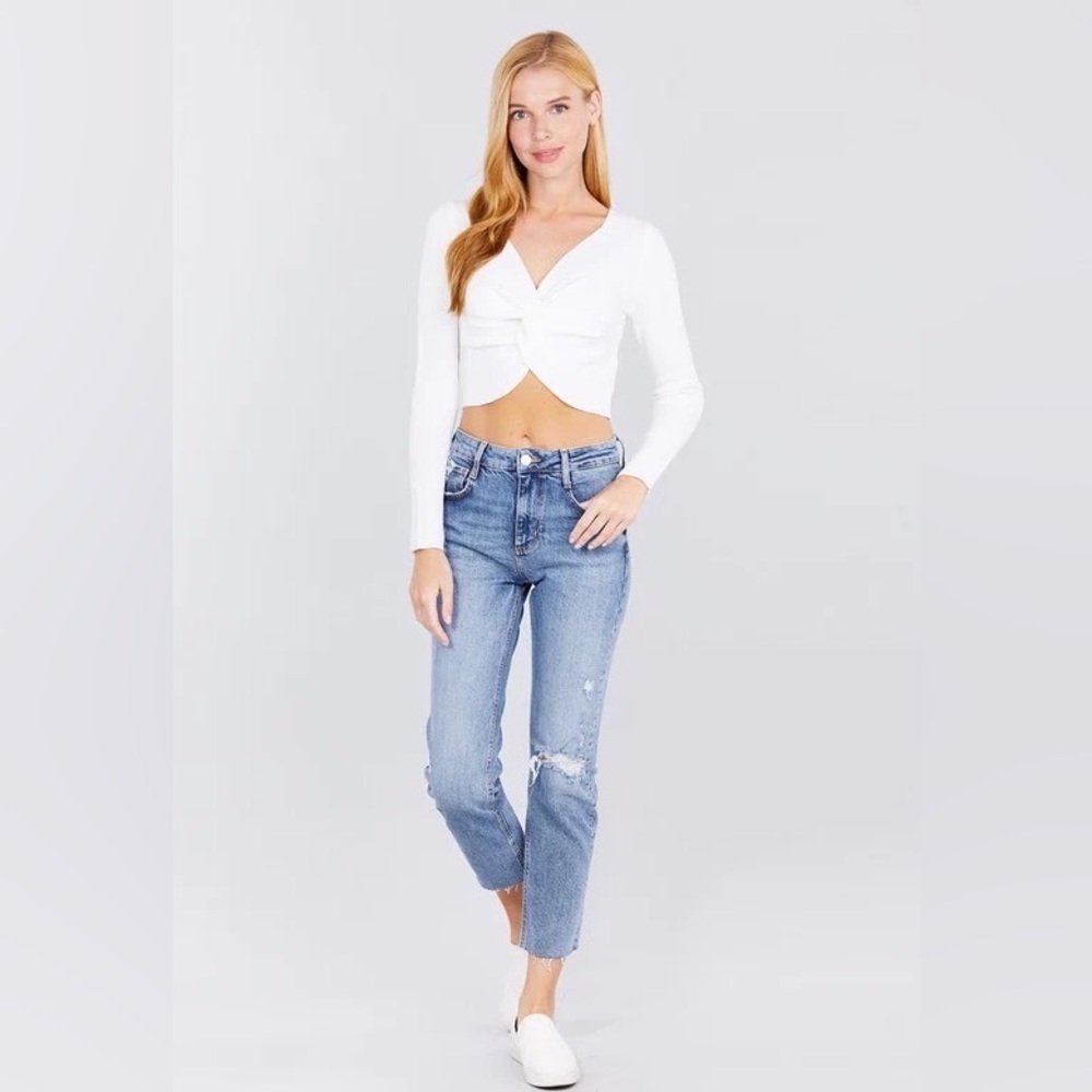 NWT Streetwear Society Women's Long Sleeve V-neck w/ Front Knott Crop Sweater